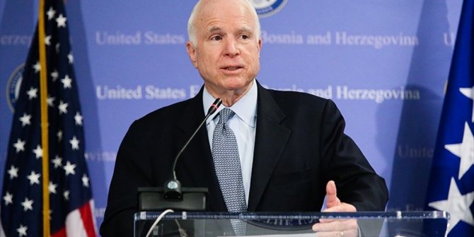 ABD'Lİ SENATÖR MCCAİN: HEM DEAŞ'I HEM DE ESED'İ AYNI ANDA HALLEDEBİLİRİZ