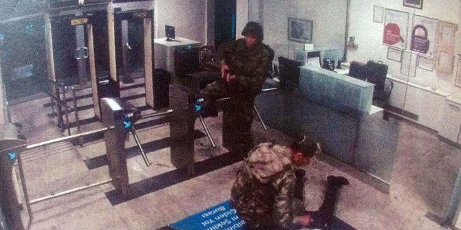 TÜRK TELEKOM YAYINLARINI KESMEYE ÇALIŞMIŞLARDI: FOTOĞRAFLARA YANSIDI