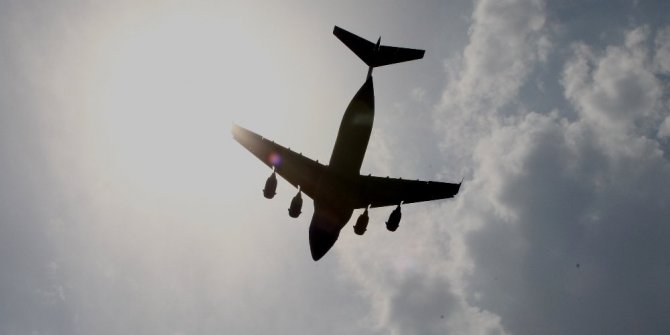 İSTANBUL SEMALARINDA LEYLEK ALARMI