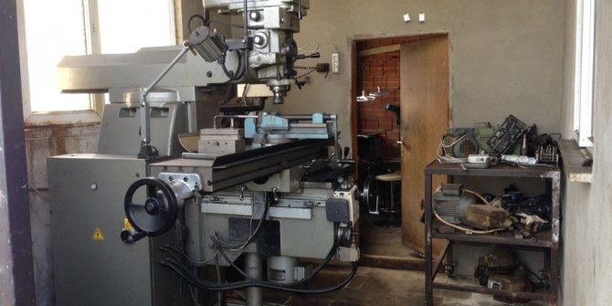 RİZE’DE KAÇAK SİLAH ATÖLYESİNE BASKIN