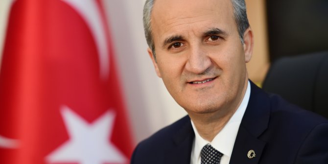 “ÜLKEMİZİN VE İSLAM ALEMİ’NİN KUTLU DOĞUM HAFTASI’NI KUTLUYORUM”