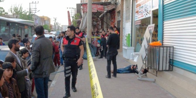 SİLAHLI KAVGADA 3 KİŞİ YARALANDI