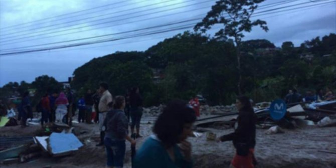 SEL FELAKETİ: 22 ÖLÜ