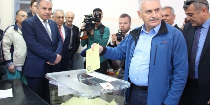 BİNALİ YILDIRIM, OY'UNU MENDERES'TE KULLANACAK