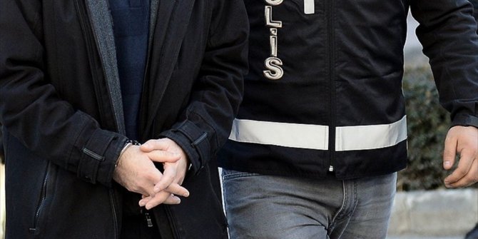 FETÖ ŞÜPHELİSİ SANDIK BAŞINDA YAKALANDI