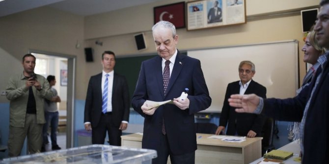 İLKER BAŞBUĞ: HAYIRLI OLSUN, İYİLİKLER GETİRSİN