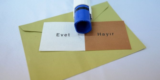 YSK BAŞKANI GÜVEN: “EVET” MÜHÜRLERİ DE GEÇERLİ