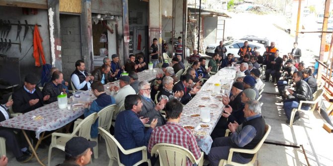 ILICA TÜRKİYE’NİN “EVET” ZAFERİNİ KUTLUYOR