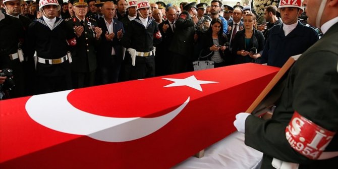 ŞEHİT UZMAN ÇAVUŞ ŞENÖZÜAR SON YOLCULUĞUNA UĞURLANDI