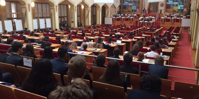 SANKO ÖĞRENCİLERİ PORMUN KONFERASINDA TÜRKİYE’Yİ TEMSİL ETTİ