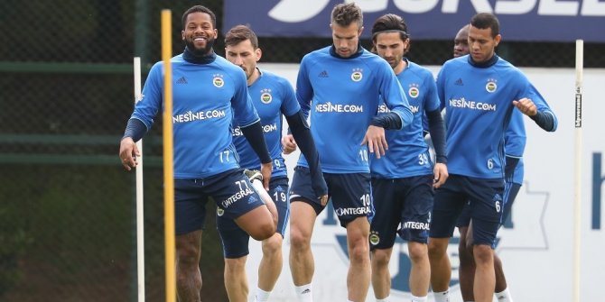 FENERBAHÇE, GALATASARAY MAÇI HAZIRLIKLARINI SÜRDÜRÜYOR