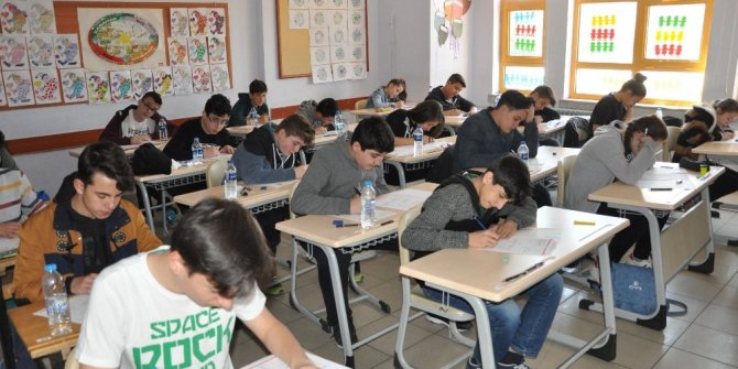 TEOG 2. DÖNEM SINAVLARININ İKİNCİ OTURUMU BAŞLADI