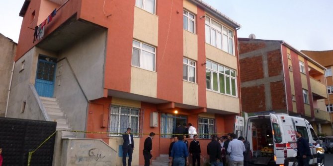 KONUŞMA BAHANESİYLE BULUŞTUĞU ESKİ EŞİNİ ÖLDÜRDÜ