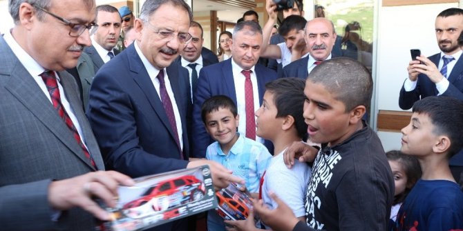 "BELEDİYELER KANDİL’İN İRTİBAT BÜROSU GİBİ ÇALIŞMIŞ"