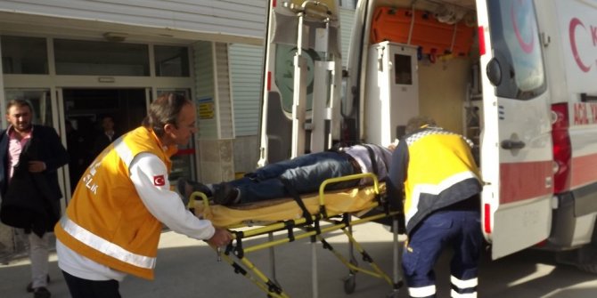 GEZİ DÖNÜŞÜ KAZA: 19 YARALI