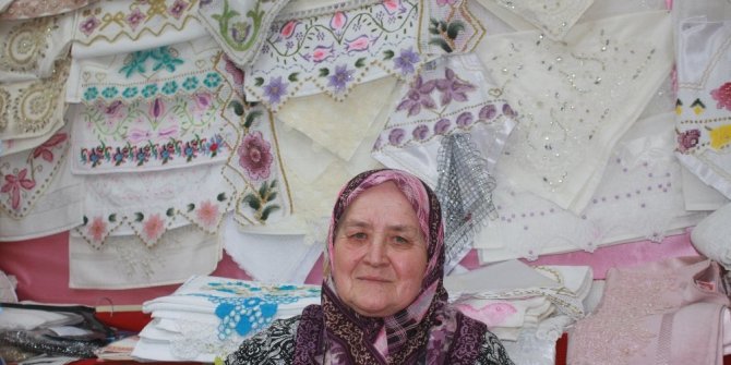 BU ÇARŞIYA ERKEK ESNAF GİREMEZ