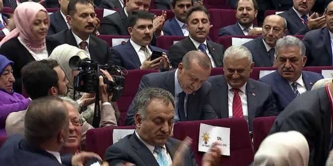 CUMHURBAŞKANI ERDOĞAN AŞKINA KAVUŞTU