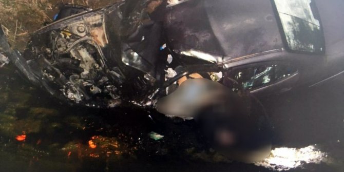 BİR AİLE KAZADA YOK OLDU