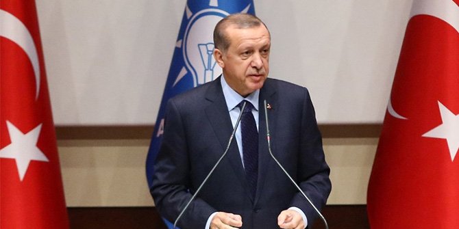 "BU PARTİYE SIRTINI DÖNÜP DE İFLAH OLAN KİMSE GÖRMÜYORUM"