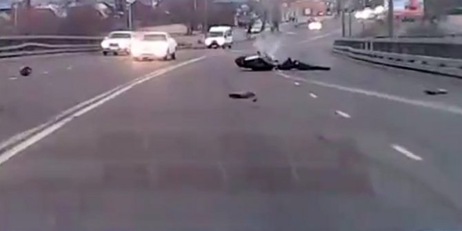 MOTOSİKLET KAZALARI KAMERADA