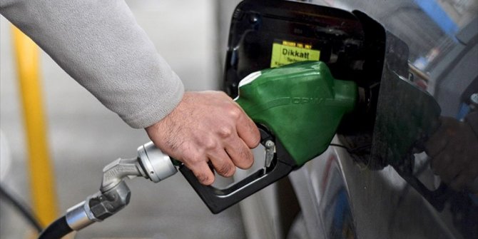 BENZİN VE MOTORİNDE İNDİRİM