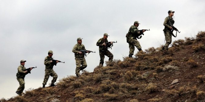 MEHMETÇİK KATO’YU TERÖRİSTLERE DAR ETTİ