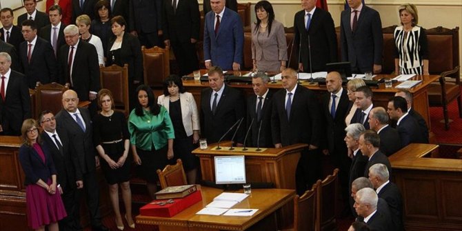 BULGARİSTAN'DA YENİ HÜKÜMET GÖREVE BAŞLADI