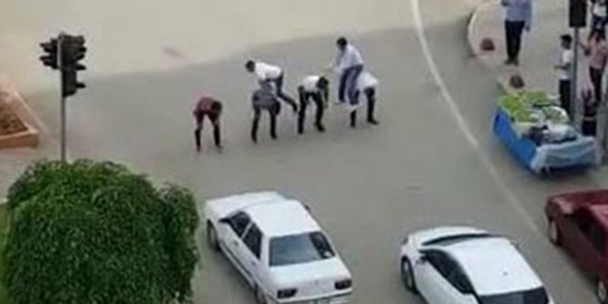 KIRMIZI IŞIKTA ’BİRDİRBİR’