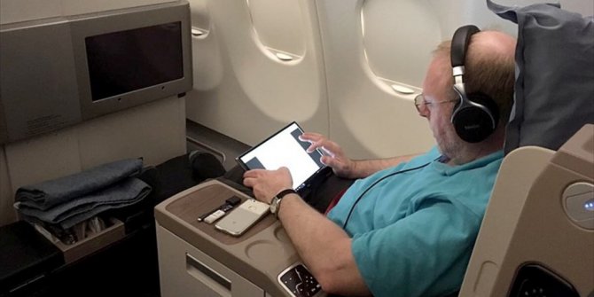 THY, ABD UÇUŞLARINDA DİZÜSTÜ BİLGİSAYAR DAĞITIMINA BAŞLADI