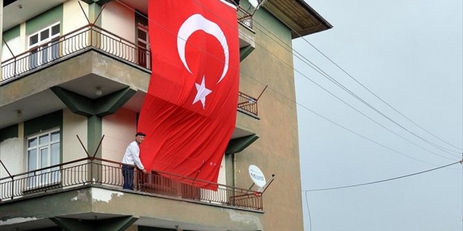YILDIRIM DÜŞMESİ SONUCU YARALANAN ASKER ŞEHİT OLDU