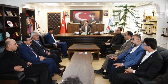 TÜGVA’DAN BAŞKAN AYDIN’A ZİYARET