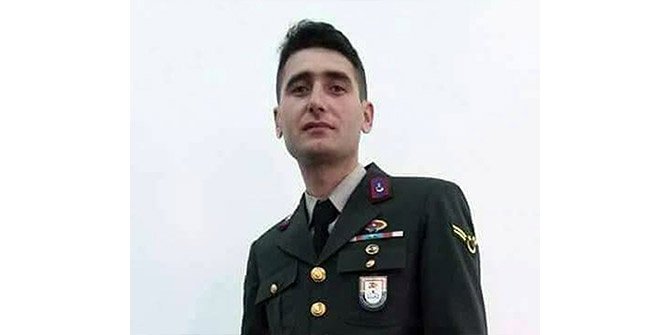 DOST ATEŞİYLE ŞEHİT DÜŞTÜ