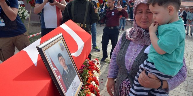 ŞEHİT BABAYA SON BAKIŞ