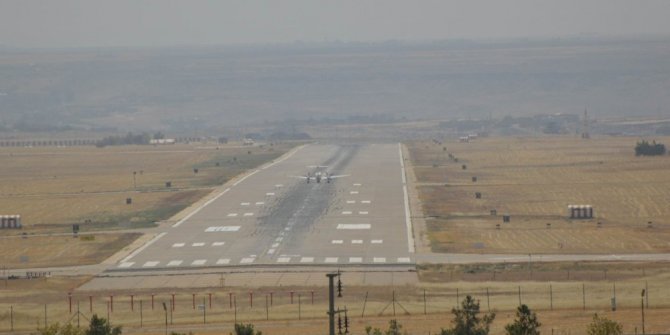 8’İNCİ ANA JET ÜSSÜ’NE GİREN ARAÇTA PATLAYICI DÜZENEĞİ BULUNDU!