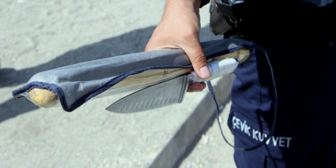 BEŞİKTAŞ OTOBÜSLERİNDE SOPA VE BIÇAK BULUNDU