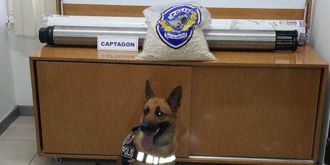 BU KADARINA DA PES! UYUŞTURUCU SEVKİYATI POLİSE TAKILDI