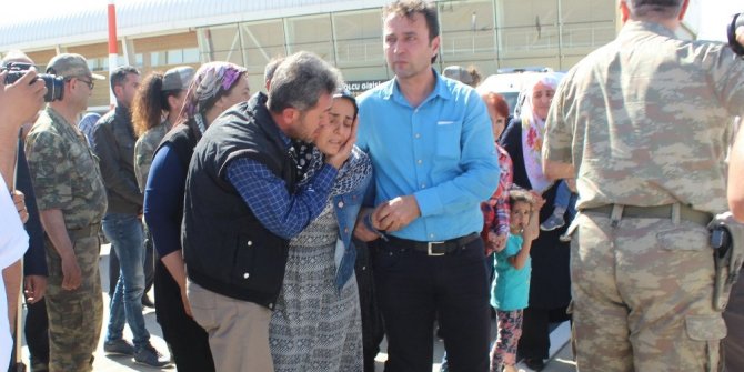 ADIYAMAN ŞEHİDİNİ GÖZYAŞLARIYLA KARŞILADI