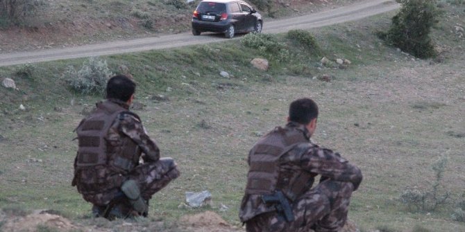 KIZINI REHİN ALDI: DEVREYE ÖZEL HAREKAT POLİSİ GİRDİ