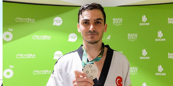 NUR TATAR VE NAFİA KUŞ’TAN ALTIN MADALYA