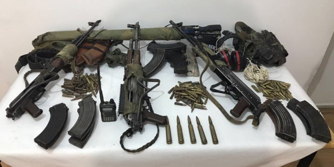 ÖLDÜRÜLEN TERÖRİSTLERDEN CEPHANELİK ÇIKTI