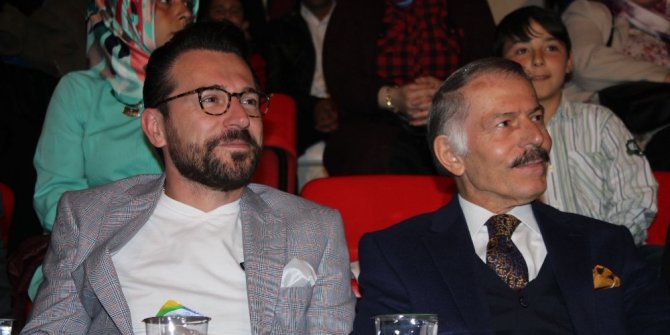 UĞUR ASLAN’DAN GENÇLERE ŞİİR DİNLETİSİ