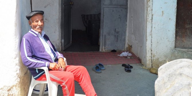 68 YIL KİMLİKSİZ YAŞADI