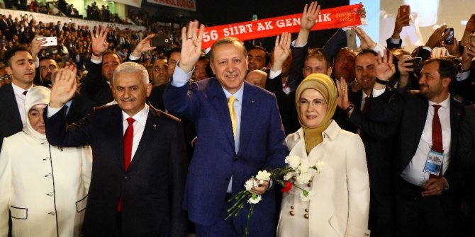 AK PARTİ’DE TÜZÜK DEĞİŞTİ