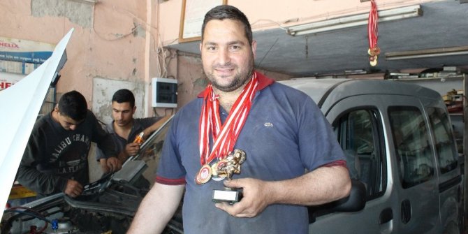 50 MADALYALI ŞAMPİYON TAMİRCİSİ OLDU