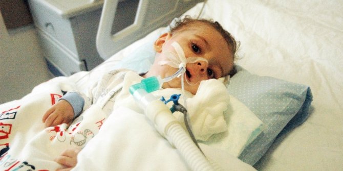 SMA HASTASI EYMEN BEBEK HAYATINI KAYBETTİ