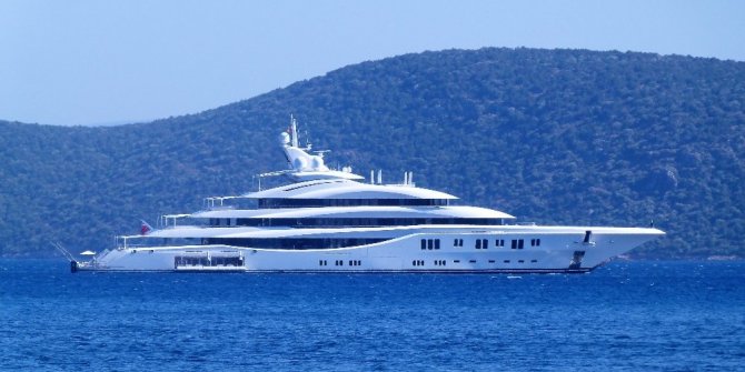 RUS MİLYARDER 150 MİLYON DOLARLIK YATIYLA BODRUM’DA