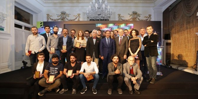 GELECEĞİN SİNEMACILARI ÖDÜLLERİNE KAVUŞTU