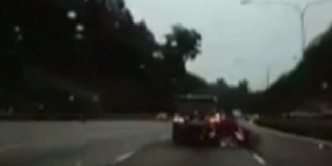 KORKUNÇ KAZA KAMERADA