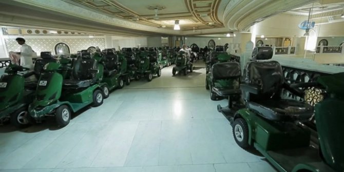 MEKKE’DE HACILARIN KULLANIMI İÇİN 18 BİN ARAÇ TAHSİS EDİLDİ