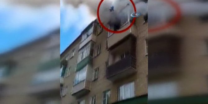 11 AYLIK BEBEKLERİYLE BİRLİKTE 5. KATTAN ATLADILAR